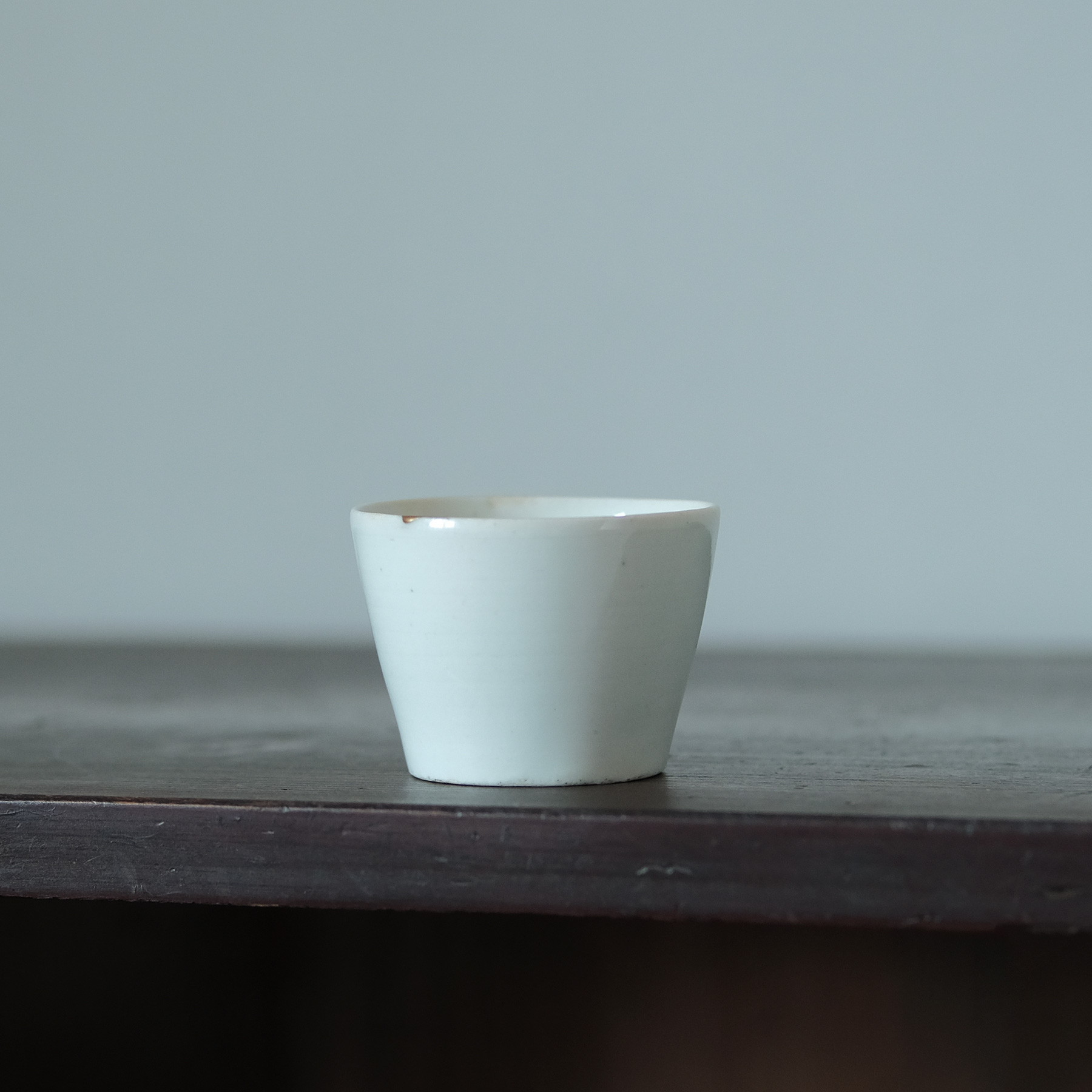 長与焼 白磁猪口 | 骨董と詩学 Antique & Poetics | 蛇韻律