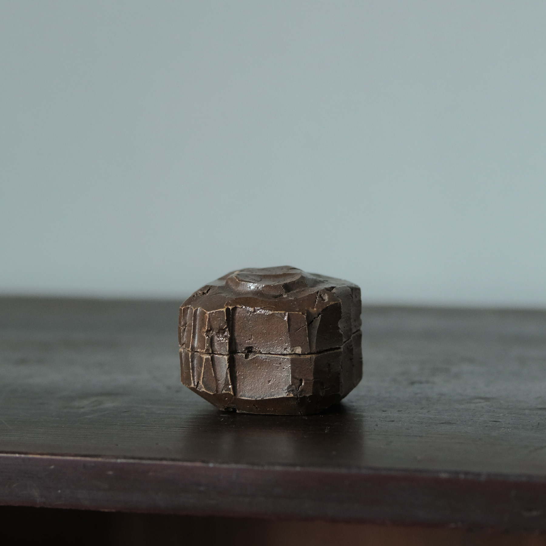 古丹波 伽藍石香合 | 骨董と詩学 Antique & Poetics | 蛇韻律